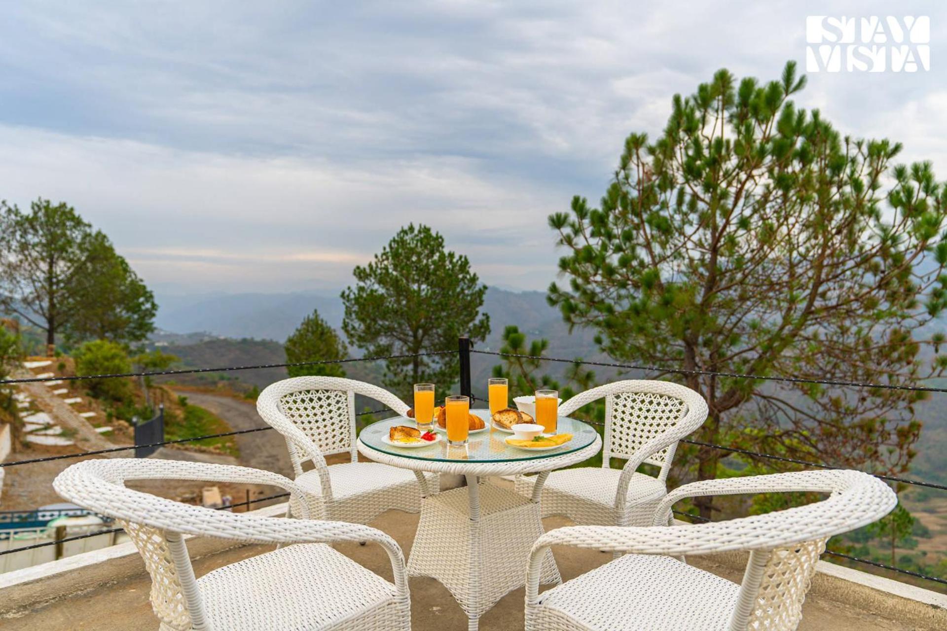 Stayvista At Luna Nova With Outdoor Pool - Ranikhet Exterior foto